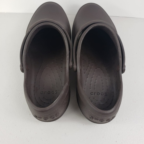 Crocs Woman's slip on mules brown Sz 7 - Picture 7 of 12
